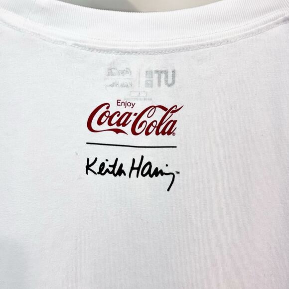 UNIQLO UT Keith Haring Coca-Cola Graphic T-Shirt White Red Art Pop Adult Large - Picture 4 of 7